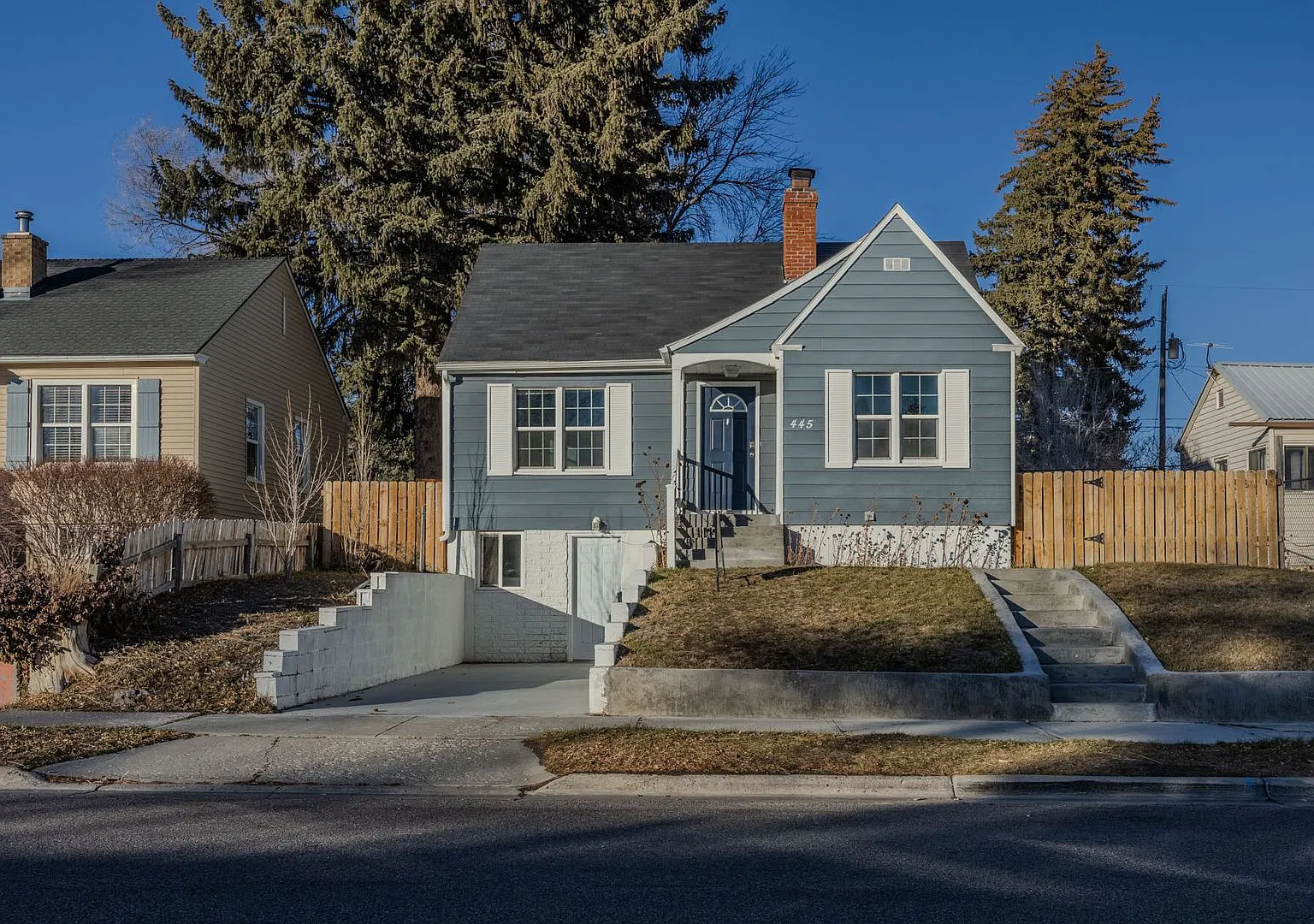 Charming 4 Bed 2 Bath Home In Idaho Falls — Photo 1