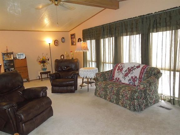 5th image of 20 Rollingwood Dr Space 90