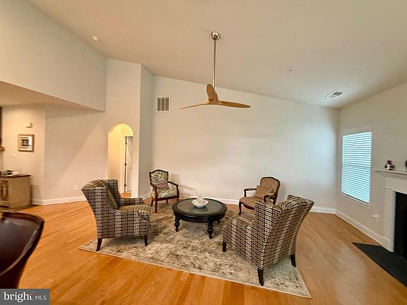 5th image of 3148 Sunny Ridge Dr