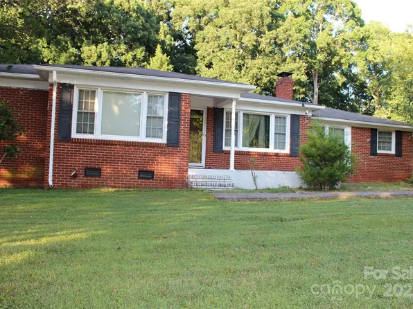 2710 Tallu Rd, Charlotte, NC 28269