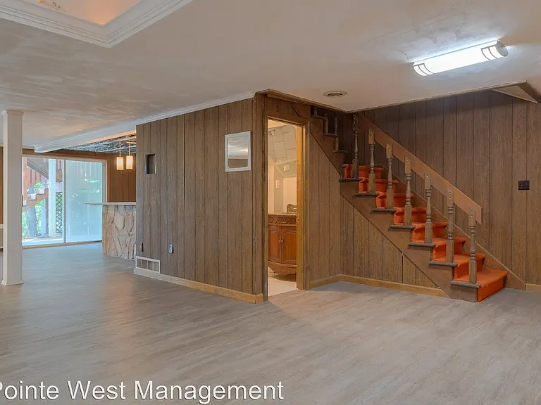 1602 Greenwood Dr — Photo 18