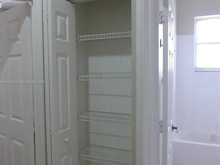 1139 Chenille Cir — Photo 23