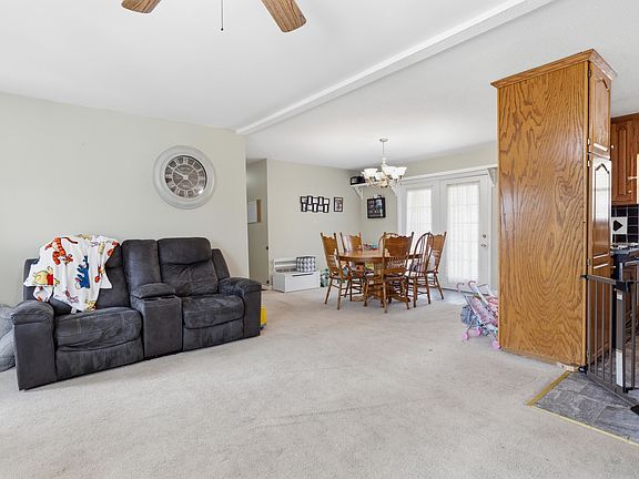 5th image of 145 Sylvia Dr