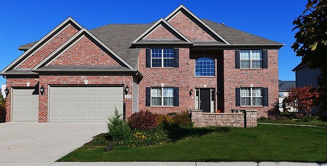 1st image of 4107 Honey Locust Dr