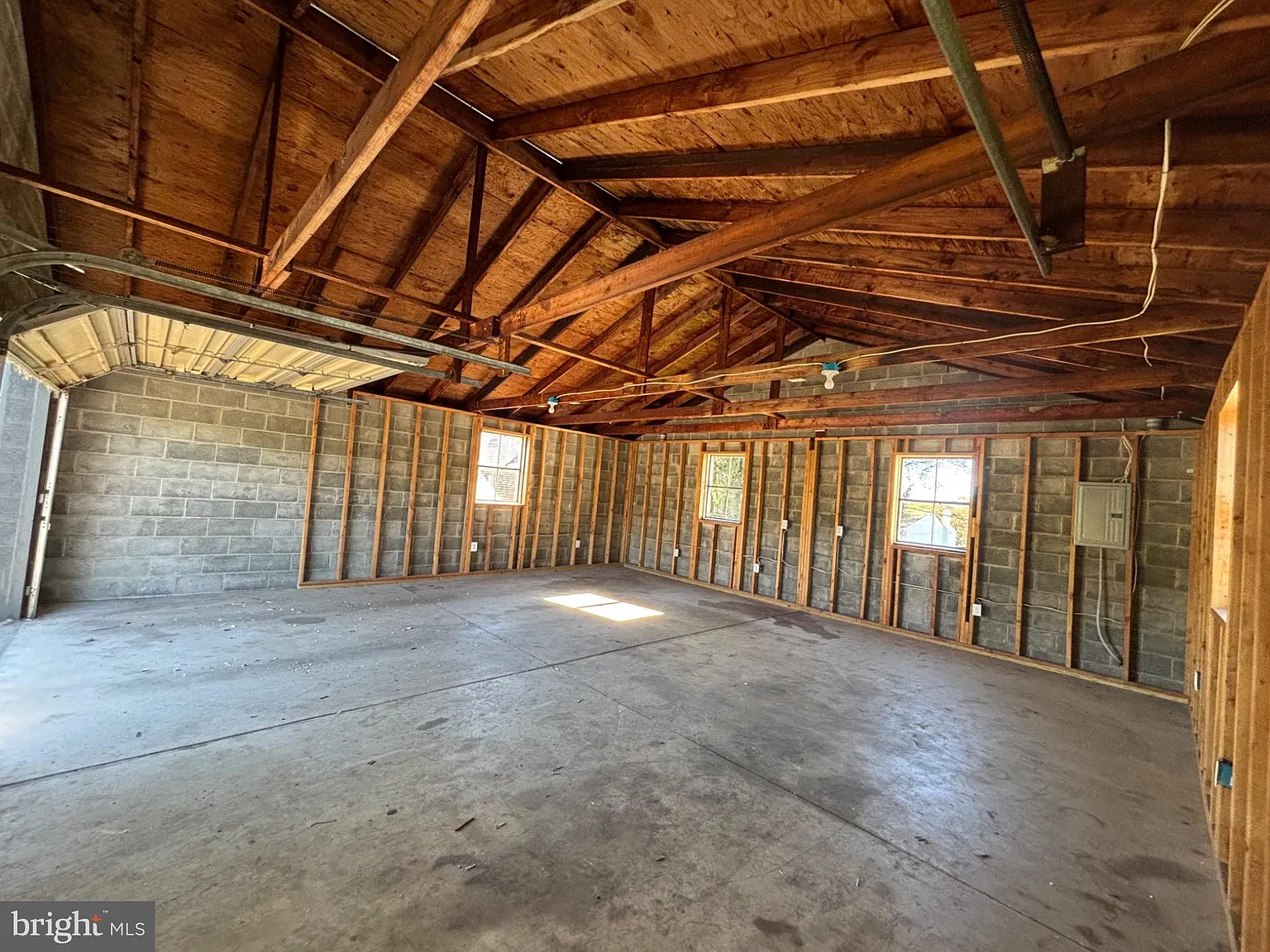 Studio, 500 sqft, $650 — Photo 3