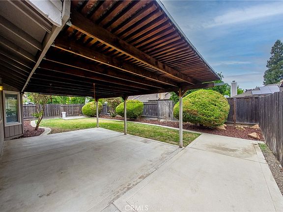 3rd image of 1177 Mirror Lake Dr