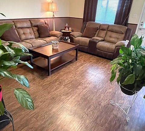 4th image of 2603 Bigleaf Dr
