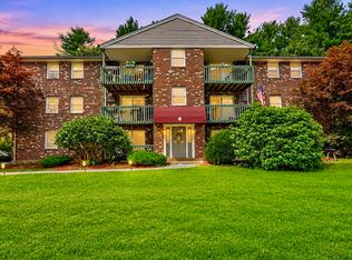 Laurel Heights Condominiums, Leicester, MA 01524