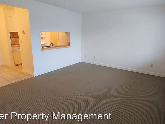 4th image of 15308 Washington Ave SW APT 3