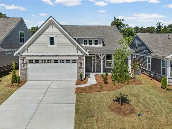 130 Laurel Farms Ln, Dallas, GA 30157