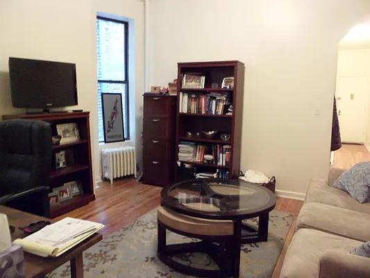 Rented by Living New York | media 38