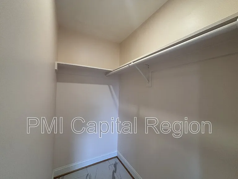 12 Mills Rd — Photo 17