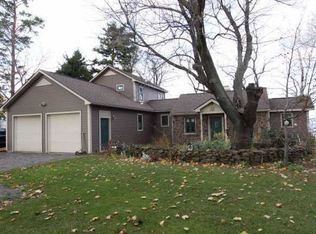 3163 Lake Rd, Williamson, NY 14589