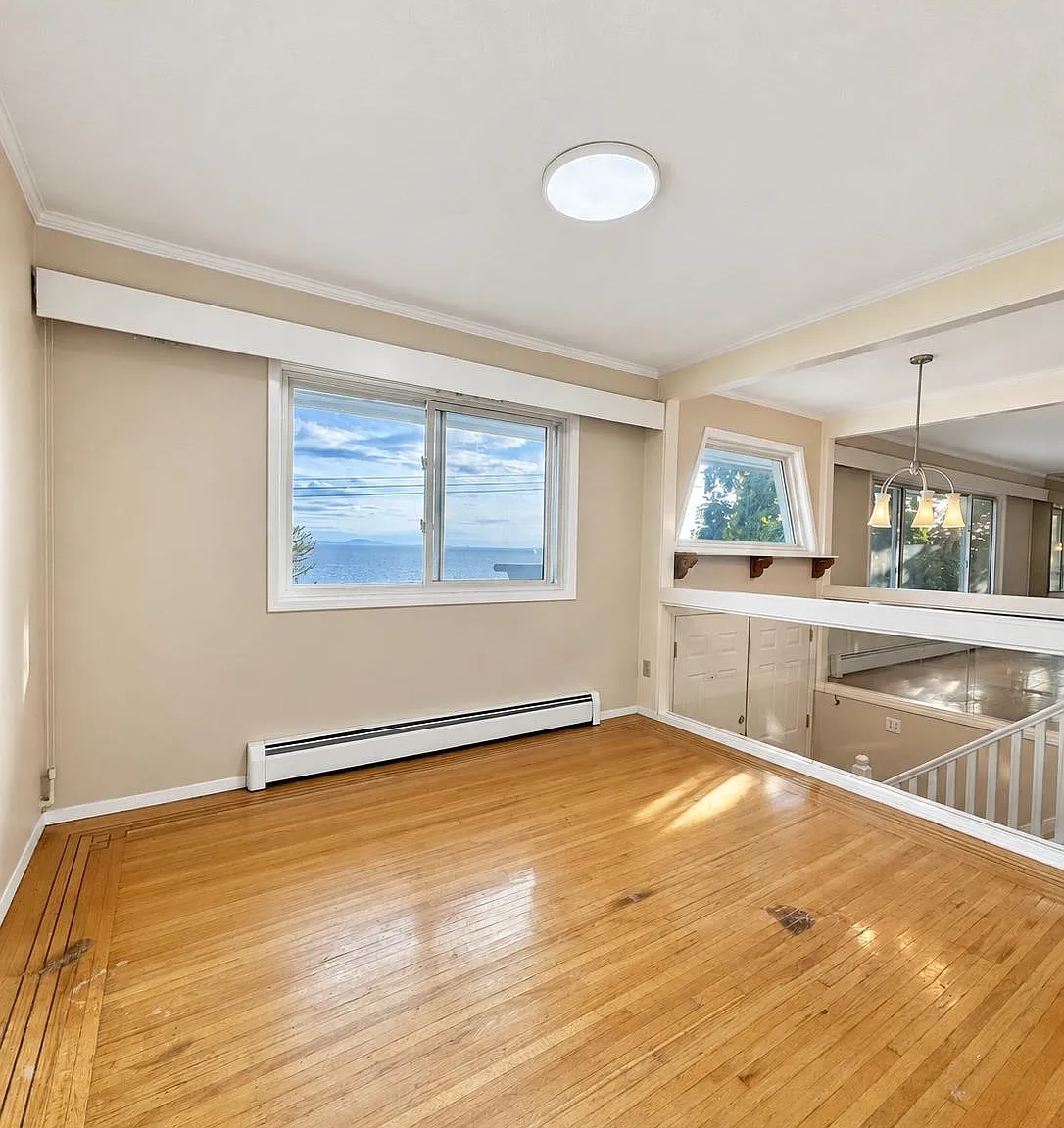 4 bed, 2604 sqft, $3,900 — Photo 4