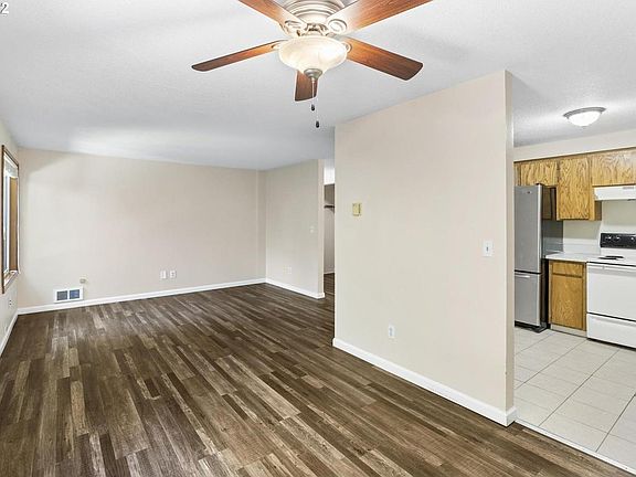 Living Room / Dining Room