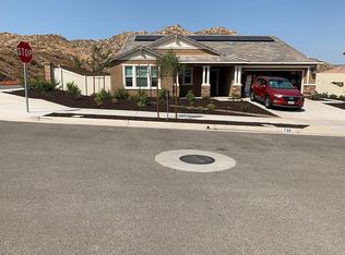 739 Suukat Ct, San Jacinto, CA 92582