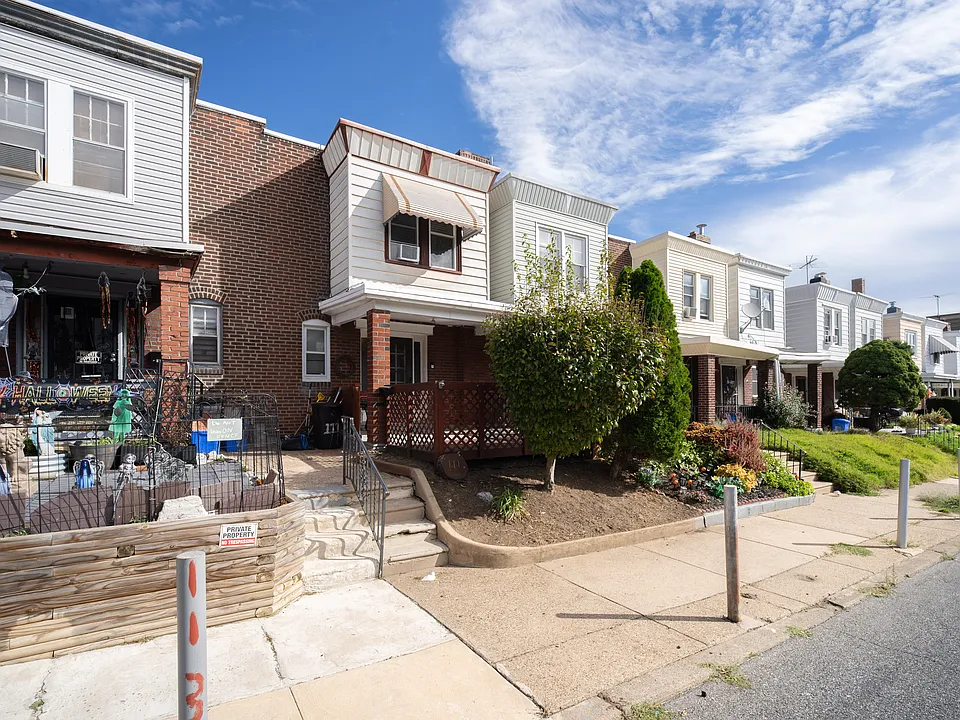 111 Rosemar St