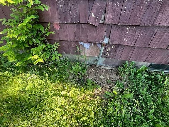 5th image of 4700 Ludington Rd