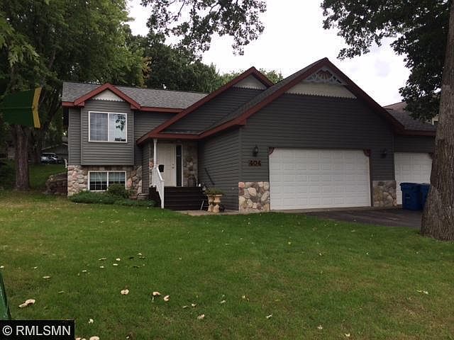 1st image of 404 3rd Ave N