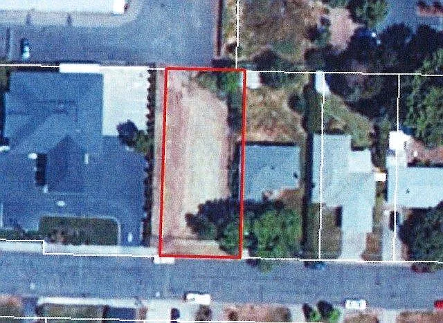 Building Photo 3
