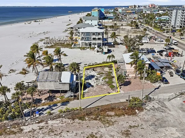 67 Miramar St, Fort Myers Beach, FL 33931