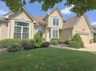 5908 NE Coral Cir, Lees Summit, MO 64064