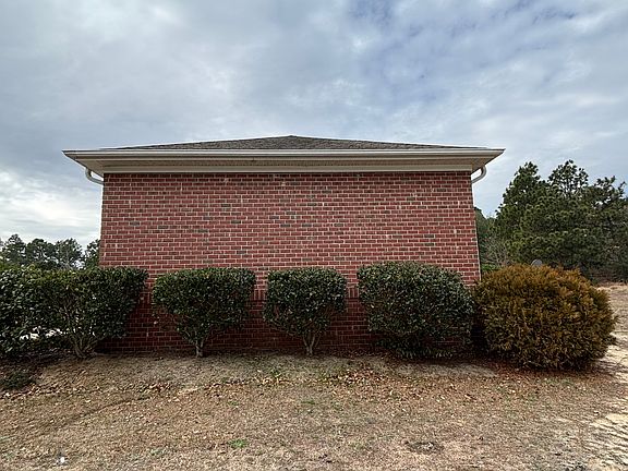 2nd image of 26 Foxtail Ln