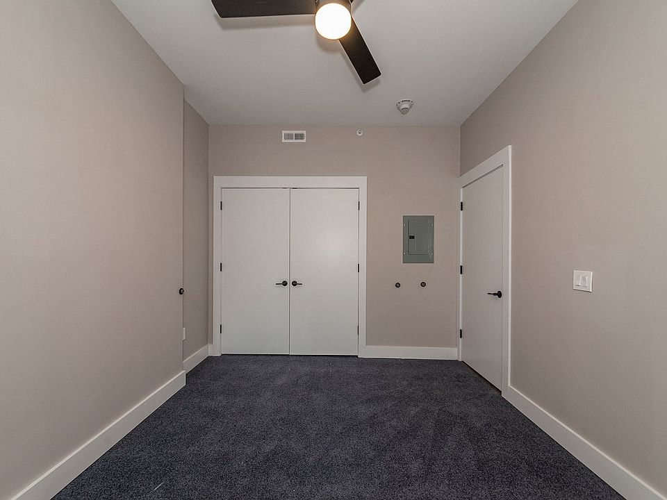 Apartment bedroom unfurnished