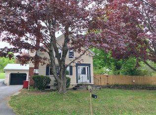 136 S Alpine St, Oakland, ME 04963