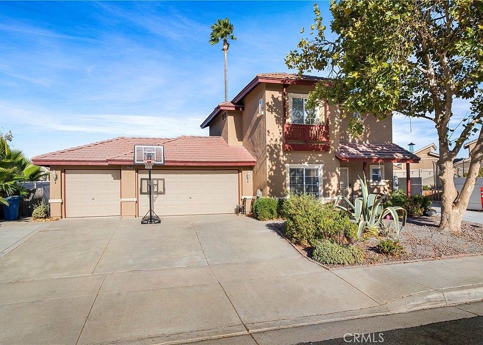 1st image of 44956 Trotsdale Dr