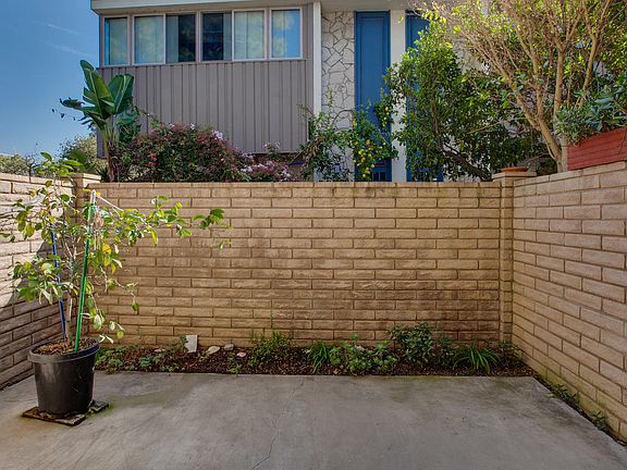 4th image of 4735 La Villa Marina Unit A