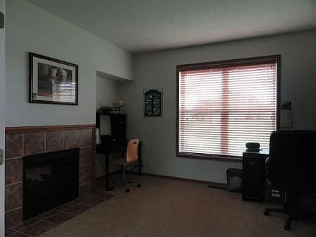 724 Gannon Way — Photo 3