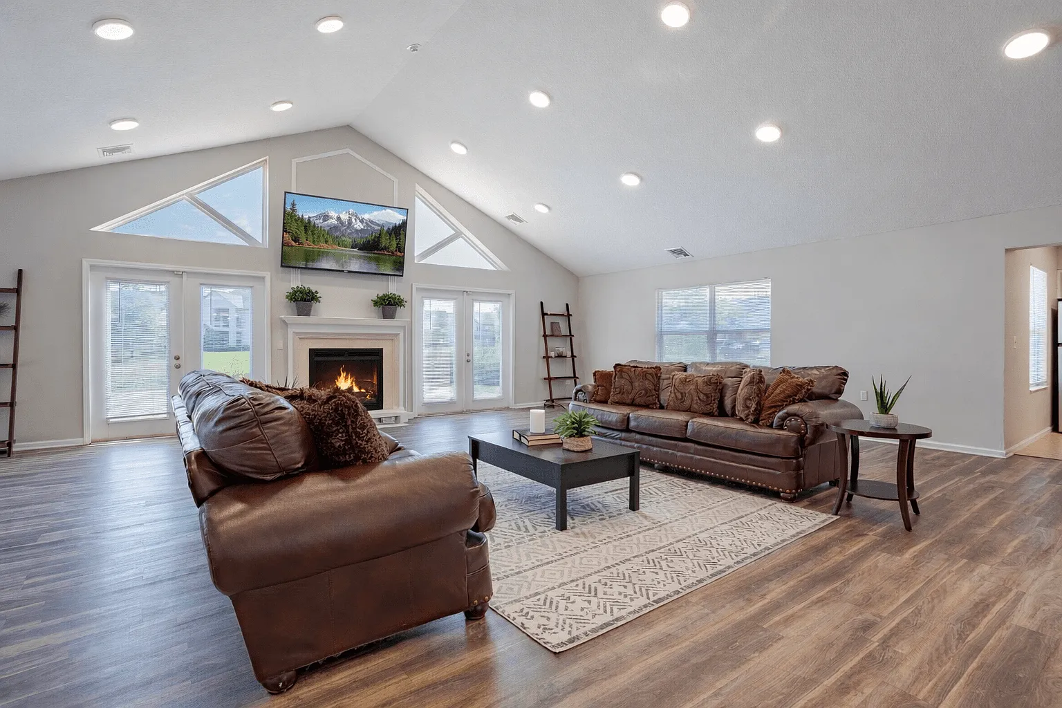 Arbors at Hickory Creek — Photo 4