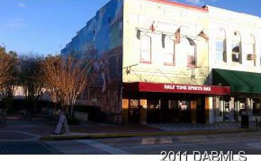 1st image of 145 N Woodland Blvd