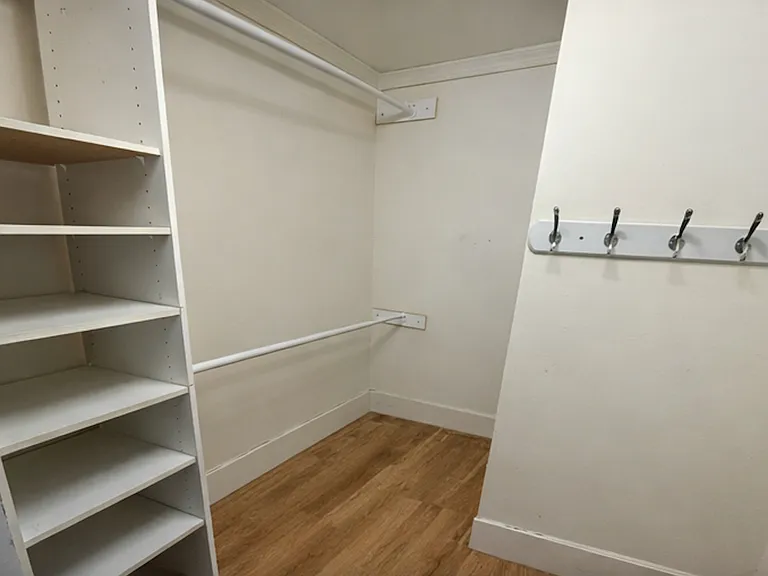 246 Essex St #2 — Photo 3
