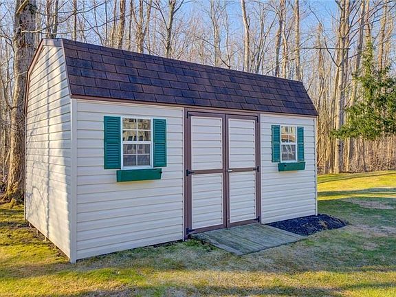5th image of 5568 Coachmans Ln