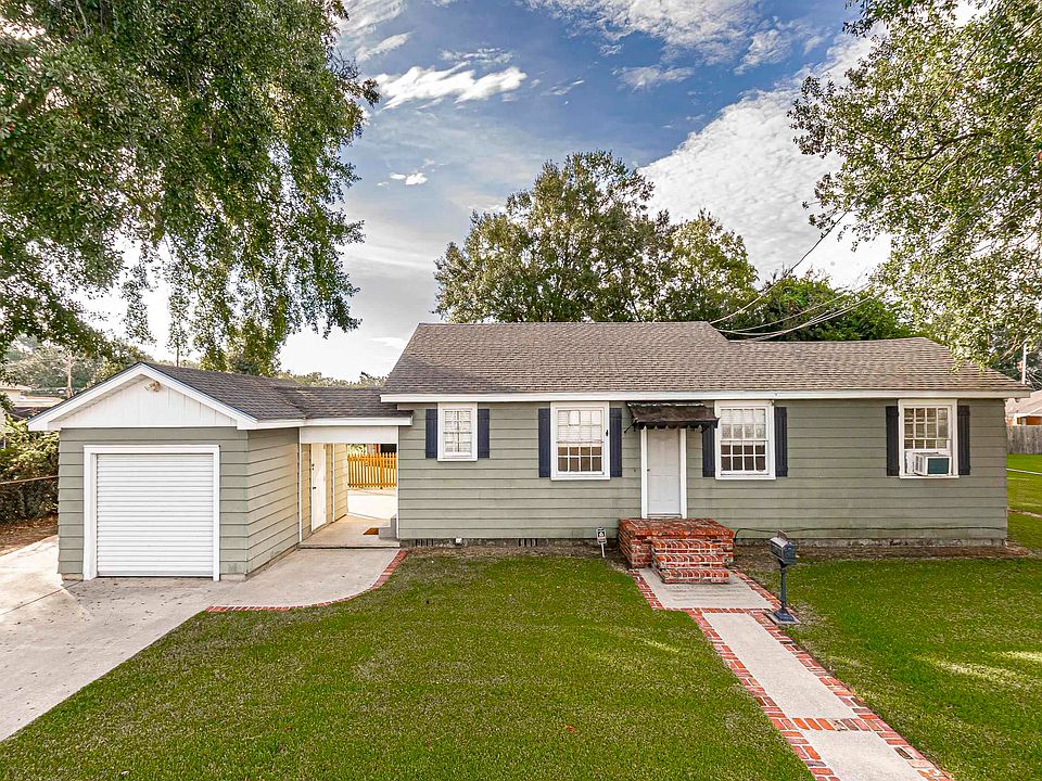 1st image of 58225 Desobry St