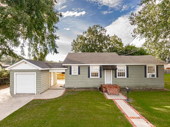 58225 Desobry St, Plaquemine, LA 70764