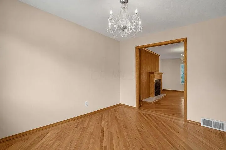 Off the kitchen is the Dining Room (11x9') which opens into the Living Room