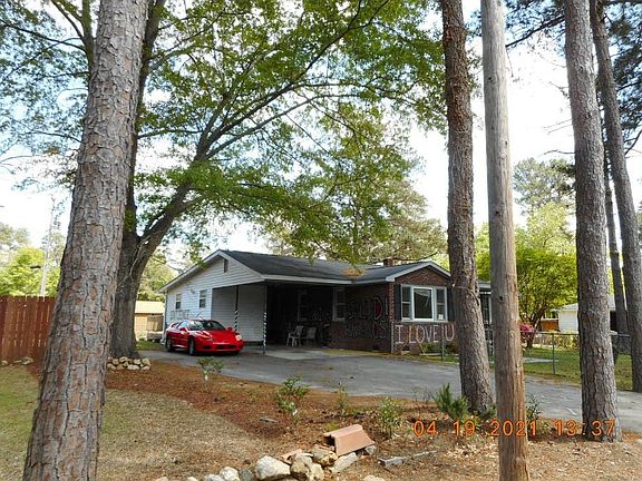 3rd image of 1804 Fairlamb Ave