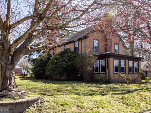 103 Grandview Ave, Hamilton, NJ 08620