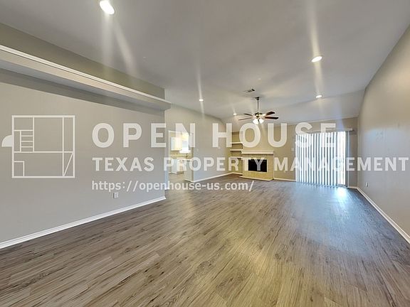 3rd image of 6901 Club Creek Dr