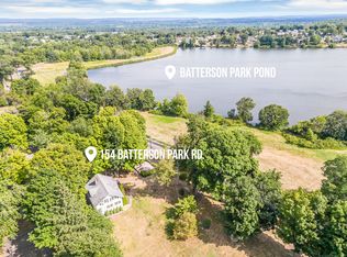 154 Batterson Park Rd, Farmington, CT 06032