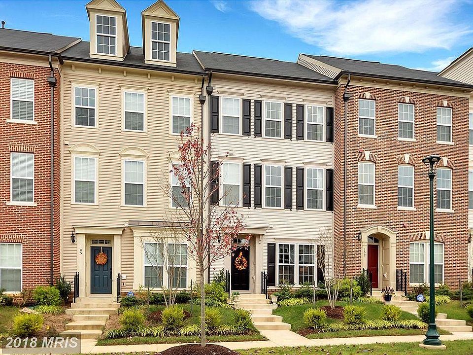1st image of 107 Almond Dr.