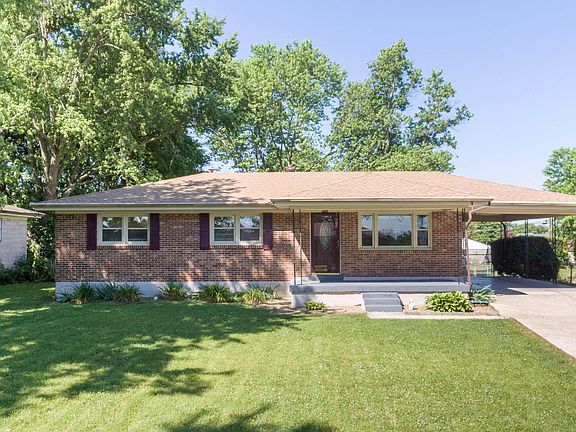 3rd image of 447 Riverview Ln