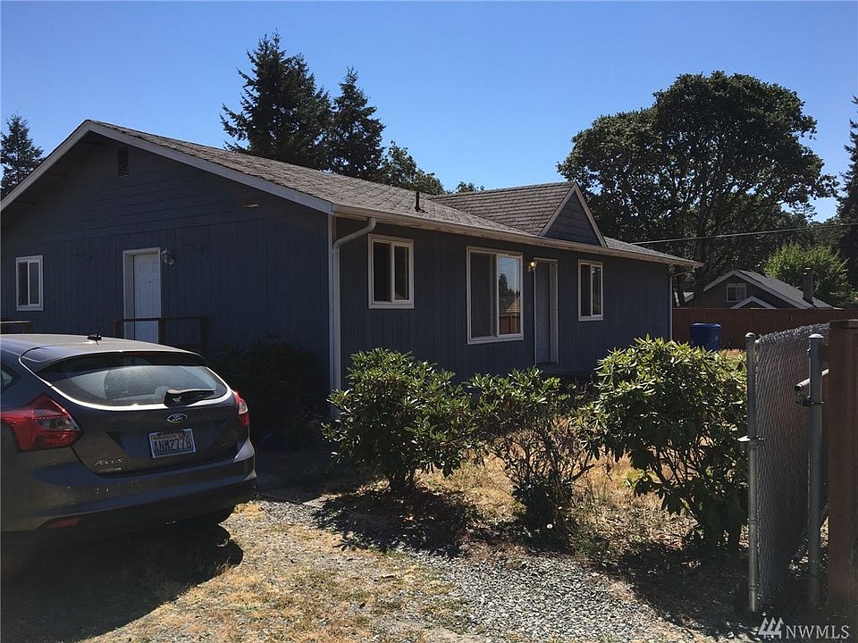 1st image of 925 118th St S