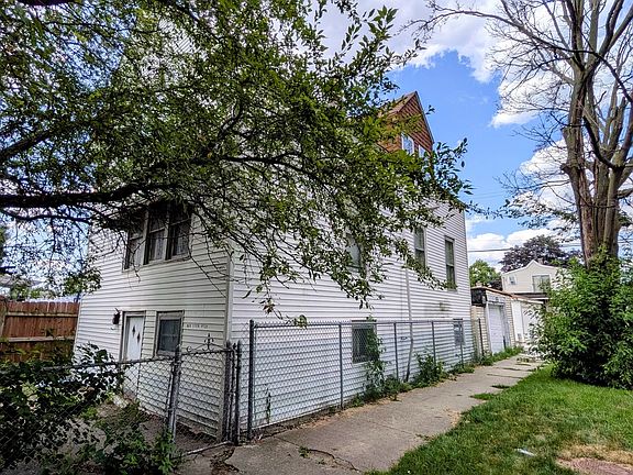 2nd image of 2270 N Monitor Ave