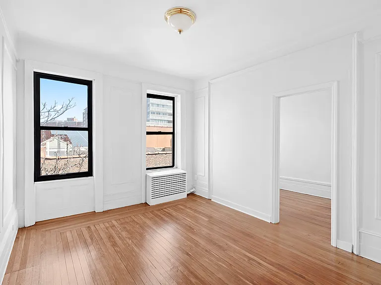 509 W 122nd St #28 — Photo 1