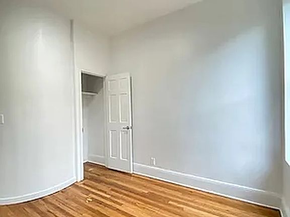 4th image of 233 E 3rd St #1H