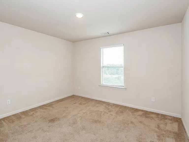 128 Innis Brook Cir — Photo 14